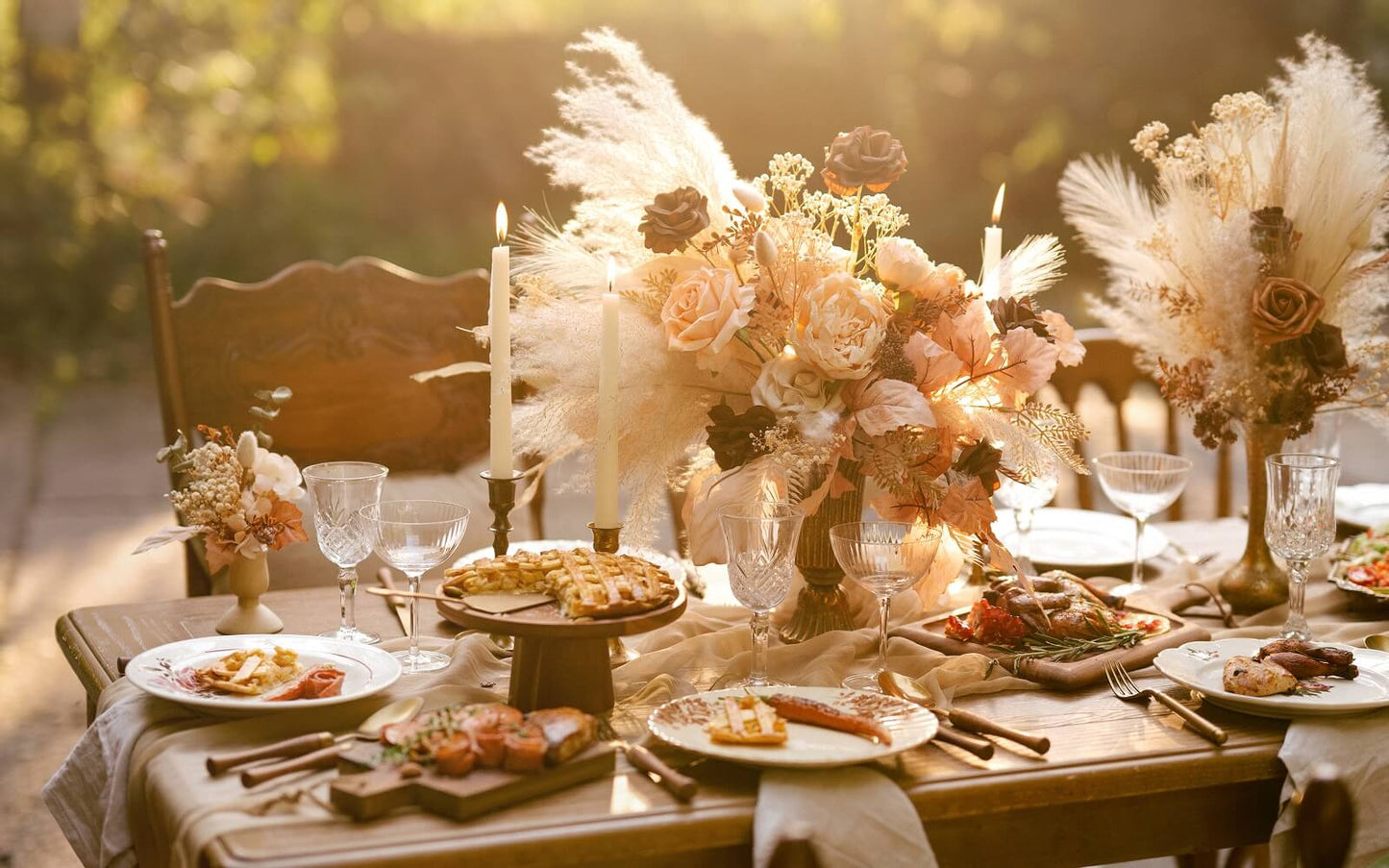 Intimate gathering 6-8 Guest